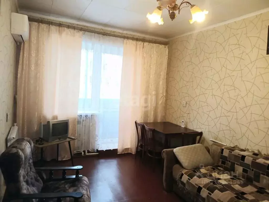 2-к кв. Белгородская область, Валуйки ул. Никольская, 204Б (43.6 м) - Фото 0