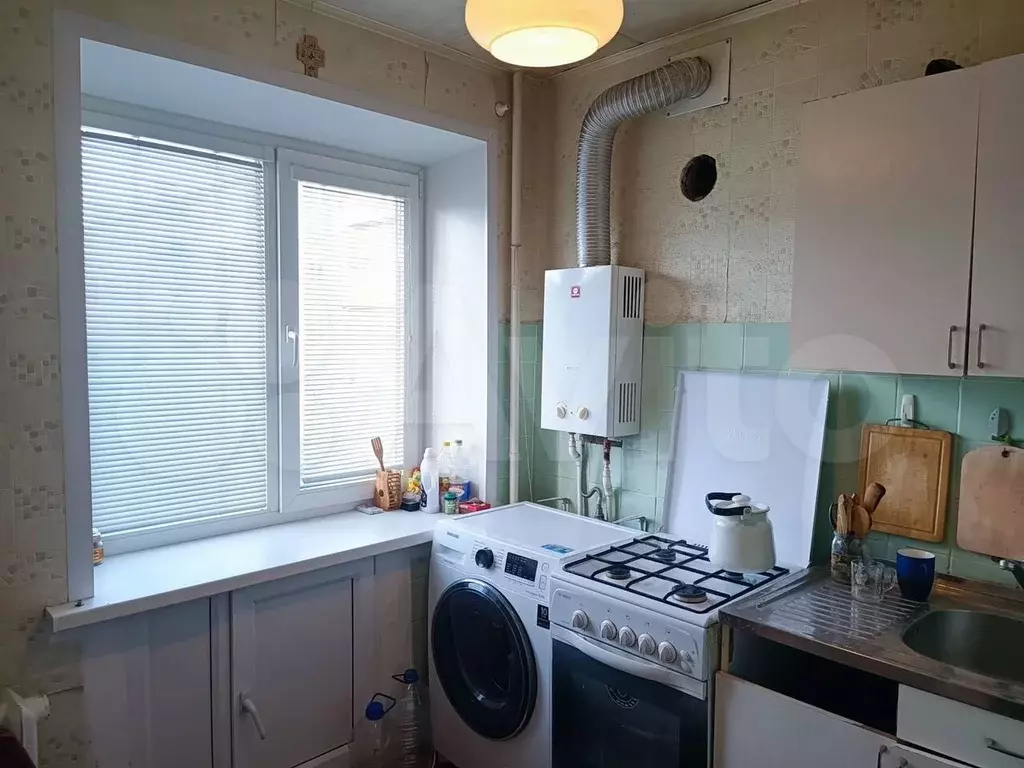3-к. квартира, 55 м, 3/5 эт. - Фото 0