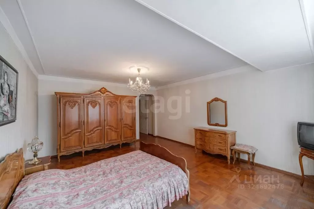 5-к кв. Иркутская область, Иркутск Радужный мкр, 18 (234.0 м) - Фото 2
