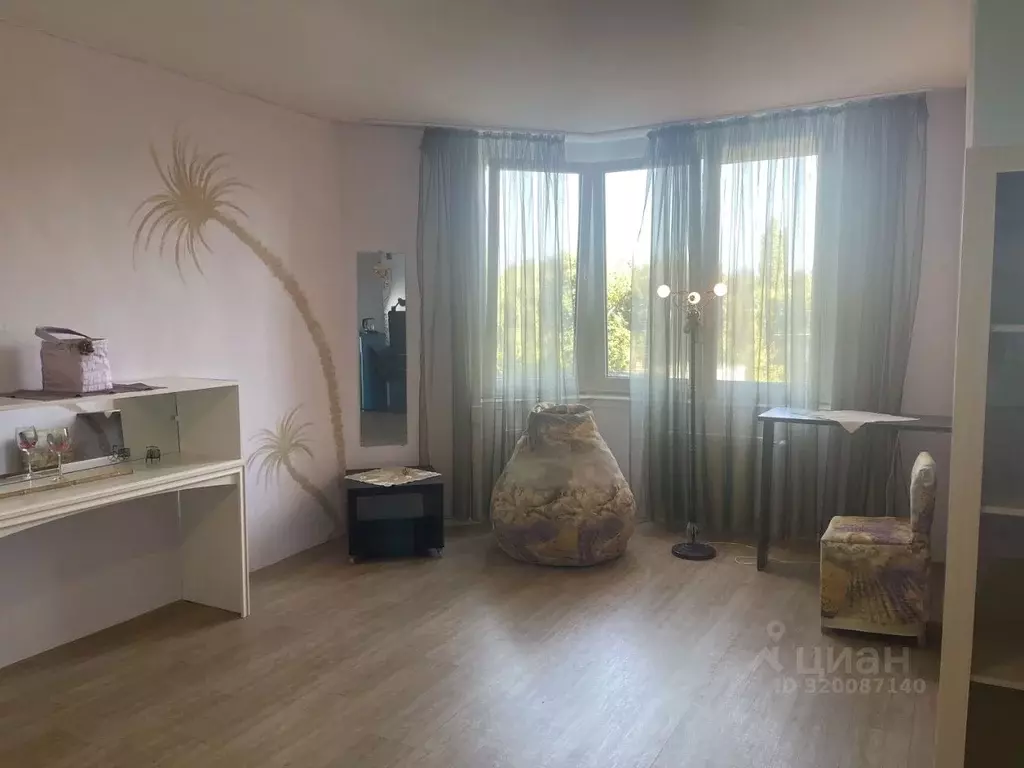 1-к кв. Саратовская область, Энгельс Трудовая ул., 12/7 (48.0 м) - Фото 1