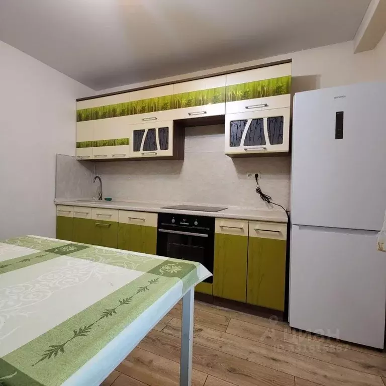 1-к кв. Приморский край, Владивосток 71-й мкр, ул. Ватутина, 4В (39.7 ... - Фото 2