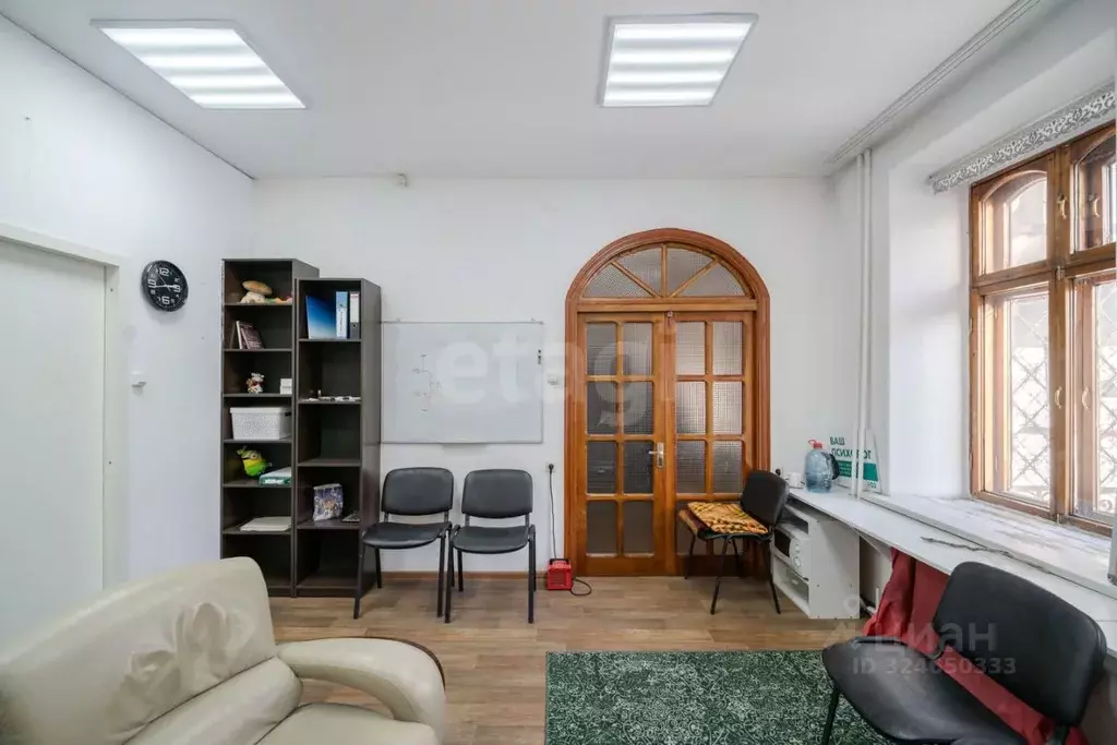 4-к кв. Иркутская область, Иркутск ул. Карла Маркса, 35 (139.0 м) - Фото 1