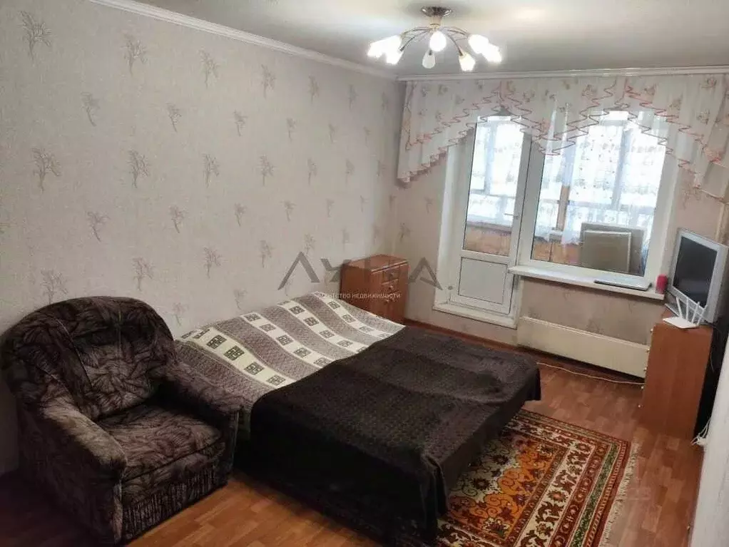 1-к кв. Татарстан, Набережные Челны просп. Хасана Туфана, 11 (32.2 м) - Фото 0