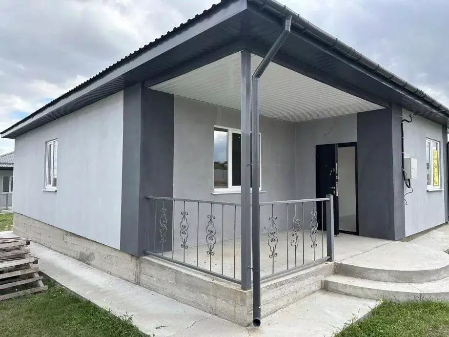 Дом в Крым, Симферопольский район, с. Трудовое ул. Крымская (120 м) - Фото 2