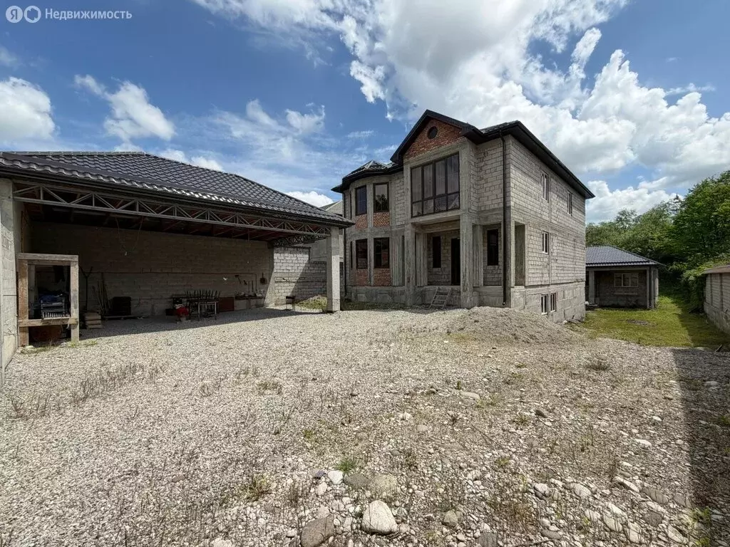 Дом в Нальчик, улица Атажукина (510 м) - Фото 2