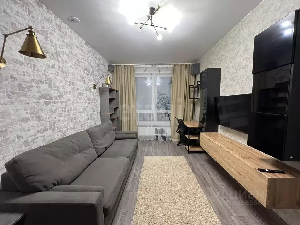 1-к кв. Ямало-Ненецкий АО, Новый Уренгой Таежная ул., 31А (37.9 м) - Фото 1