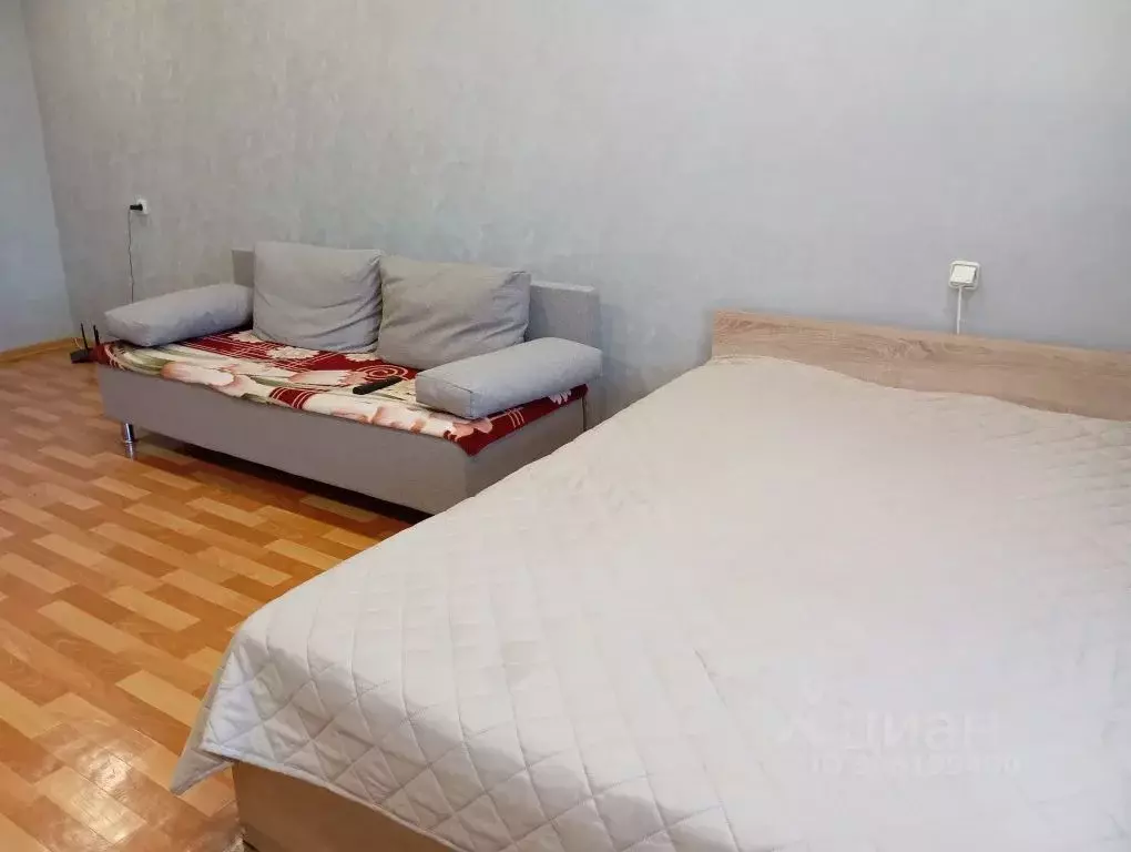 1-к кв. Татарстан, Казань ул. Братьев Касимовых, 40А (36.0 м) - Фото 2