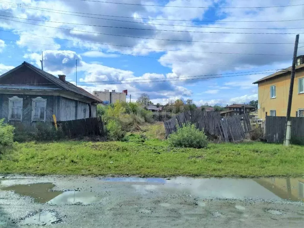Участок в Ирбит, Камышловская улица (4.97 м) - Фото 1