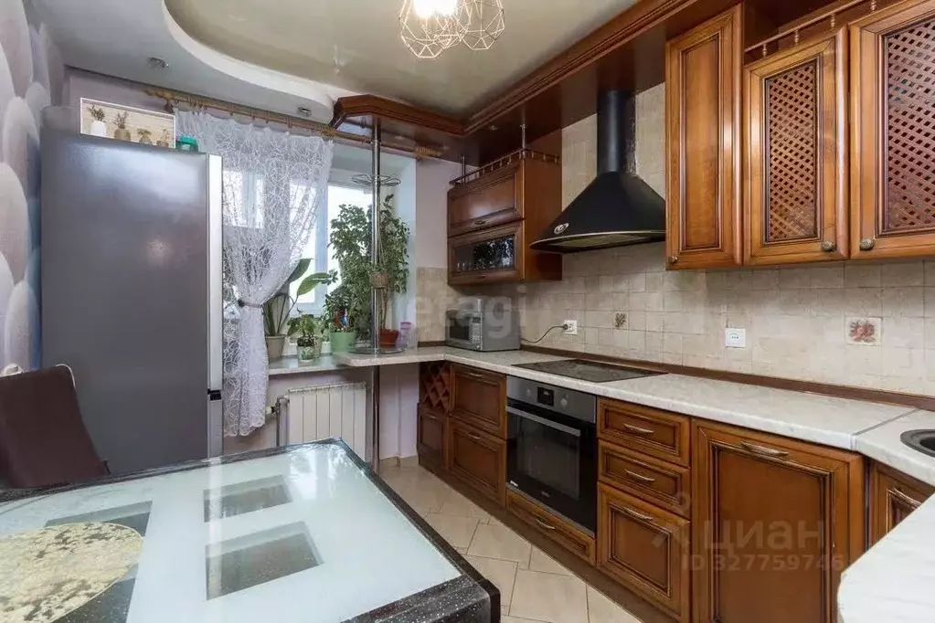 2-к кв. Тюменская область, Тюмень Пролетарская ул., 118 (46.8 м) - Фото 1