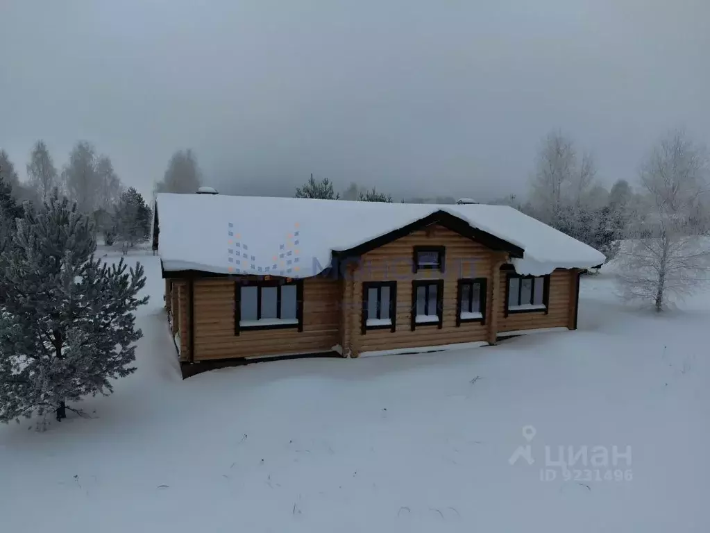 Малая поляна нижегородская область. Деревня малая Поляна Дальнеконстантиновский. Малые Поляны.