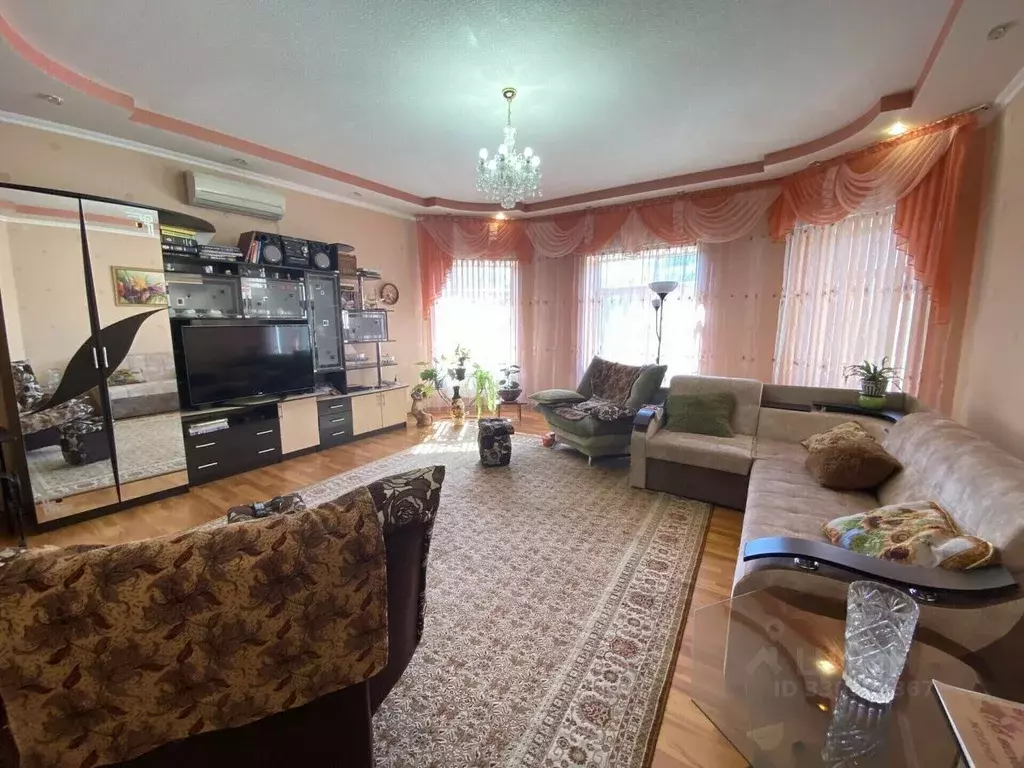 Дом в Краснодарский край, Темрюкский район, Курчанское с/пос, ... - Фото 1