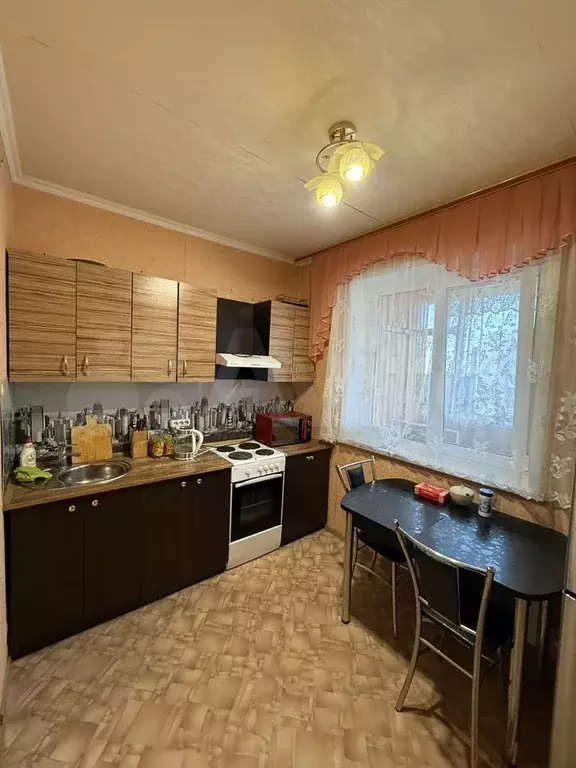 1-к. квартира, 38 м, 7/9 эт. - Фото 0