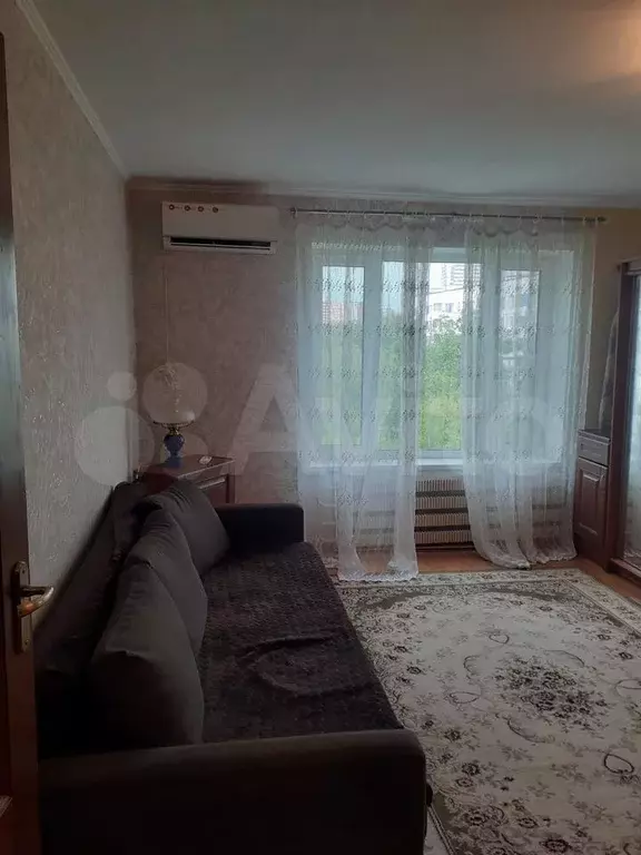 1-к. квартира, 45 м, 9/10 эт. - Фото 1