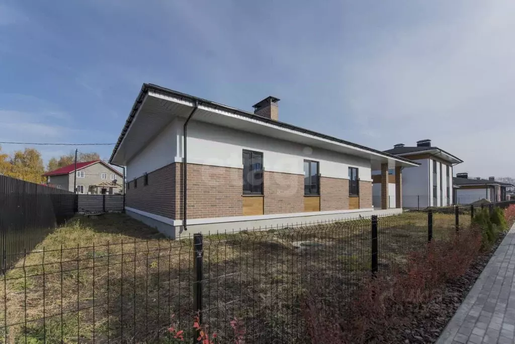 Дом в Ульяновская область, Ульяновск городской округ, с. Лаишевка ул. ... - Фото 1