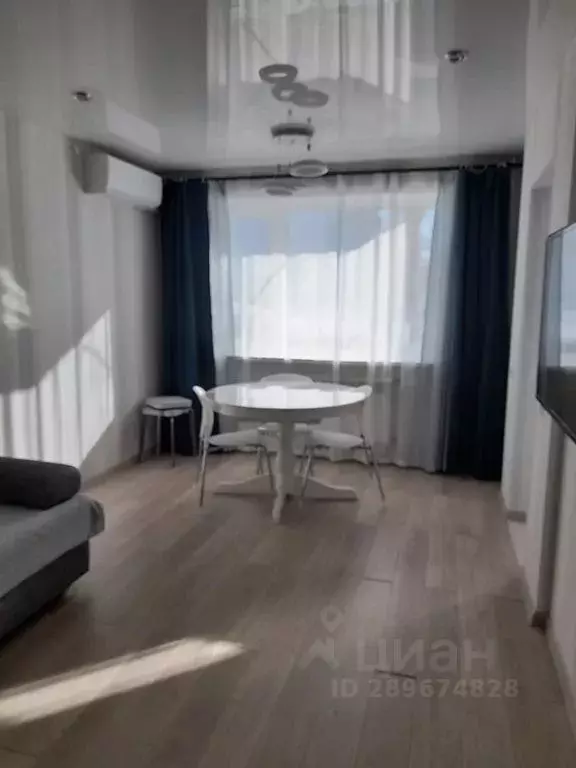 2-к кв. Сахалинская область, Южно-Сахалинск ул. Чехова, 3 (50.0 м) - Фото 1