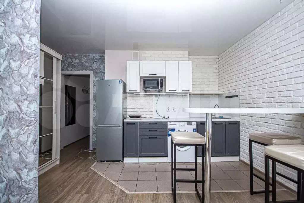 Квартира-студия, 32,7 м, 6/10 эт. - Фото 1