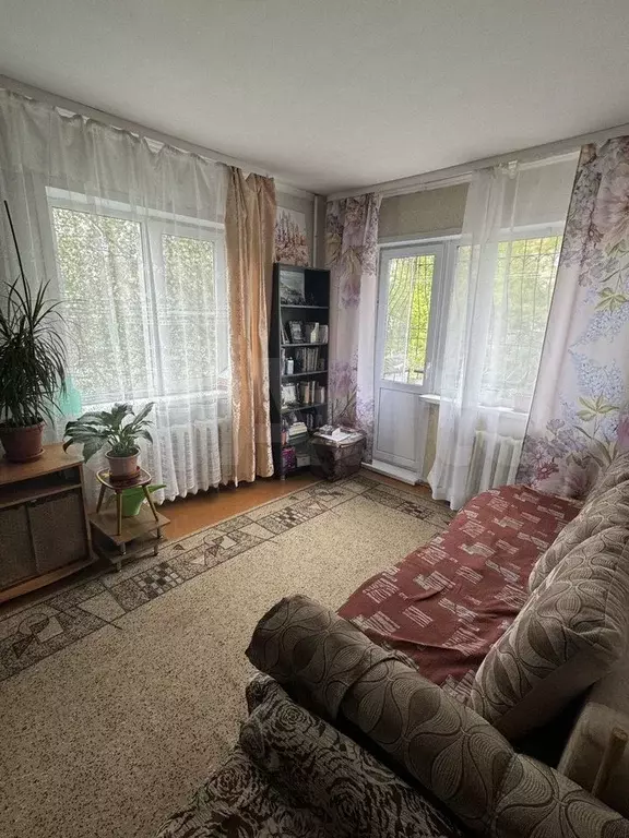 1-к. квартира, 31 м, 2/5 эт. - Фото 0