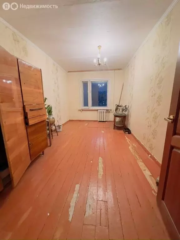 3-комнатная квартира: Нижнекамск, улица Тукая, 1 (58.4 м) - Фото 2