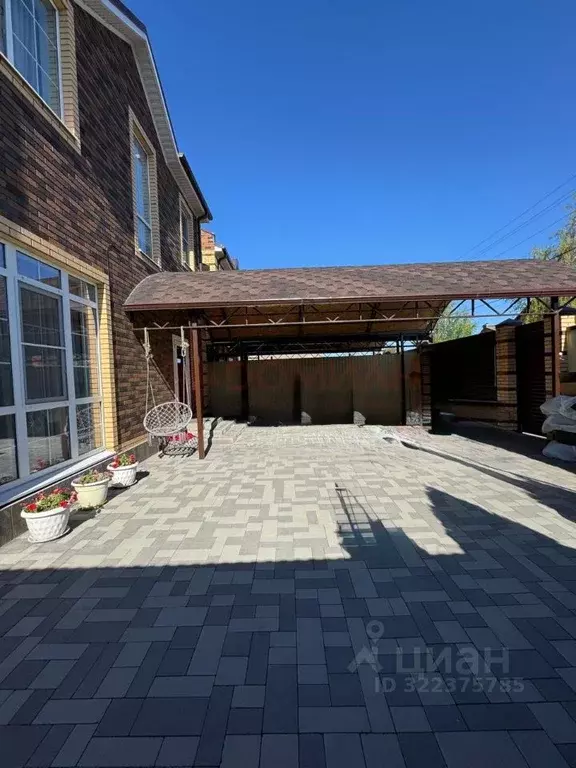 Дом в Ростовская область, Ростов-на-Дону Снеговой пер. (130 м) - Фото 1