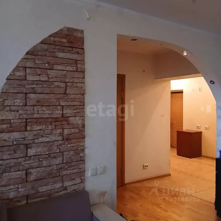 1-к кв. Тюменская область, Тюмень ул. Ветеранов Труда, 7 (54.8 м) - Фото 1