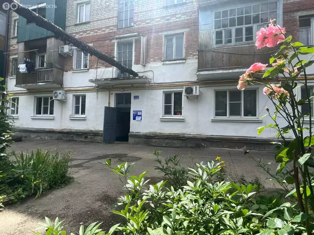 3-комнатная квартира: Апшеронск, Кооперативная улица, 6 (54.3 м) - Фото 1