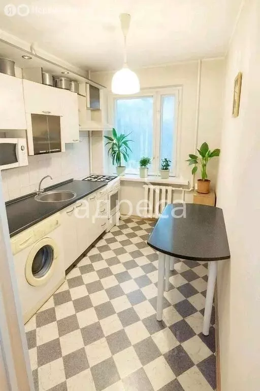 3-комнатная квартира: Самара, улица Осипенко, 2 (57.4 м) - Фото 1