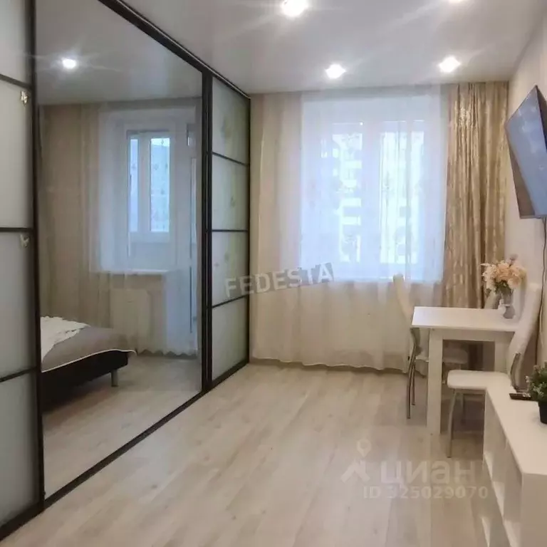 Студия Тюменская область, Тюмень ул. Тимофея Чаркова, 79к2 (32.0 м) - Фото 2