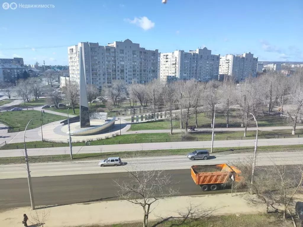 2-комнатная квартира: Саратов, проспект Энтузиастов, 2 (66.54 м) - Фото 2