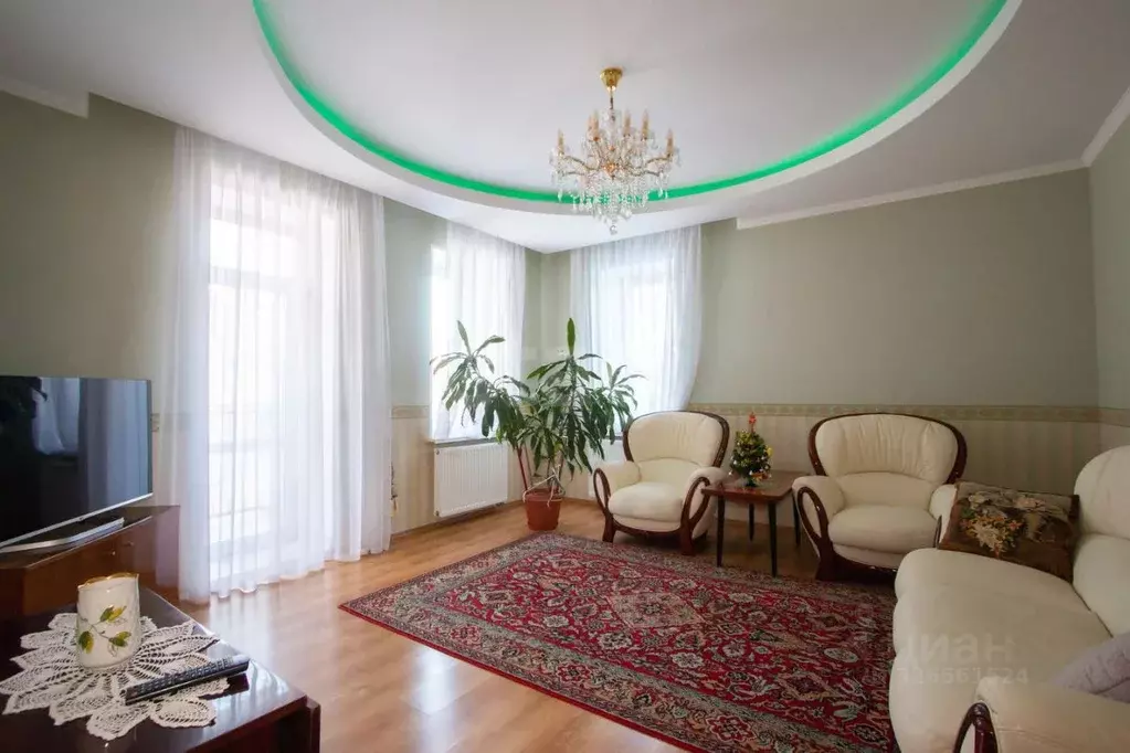 2-к кв. Калининградская область, Калининград Колхозная ул., 3-5 (80.5 ... - Фото 2