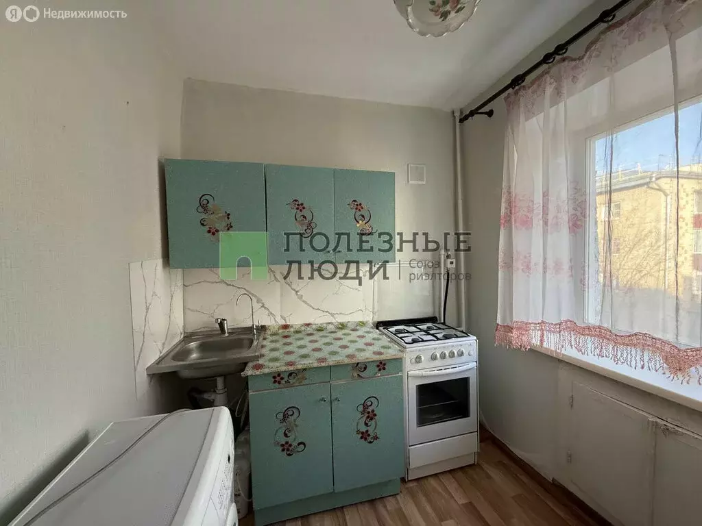 3-комнатная квартира: Чита, улица Чкалова, 44 (57.4 м) - Фото 1