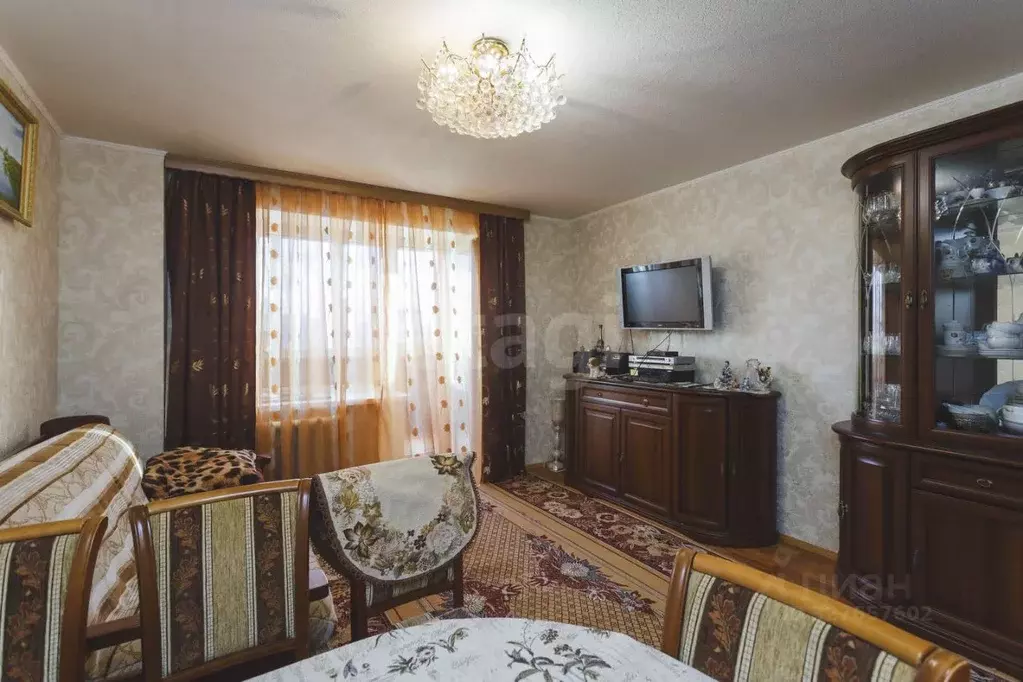 3-к кв. Башкортостан, Уфа Российская ул., 31 (74.3 м) - Фото 1