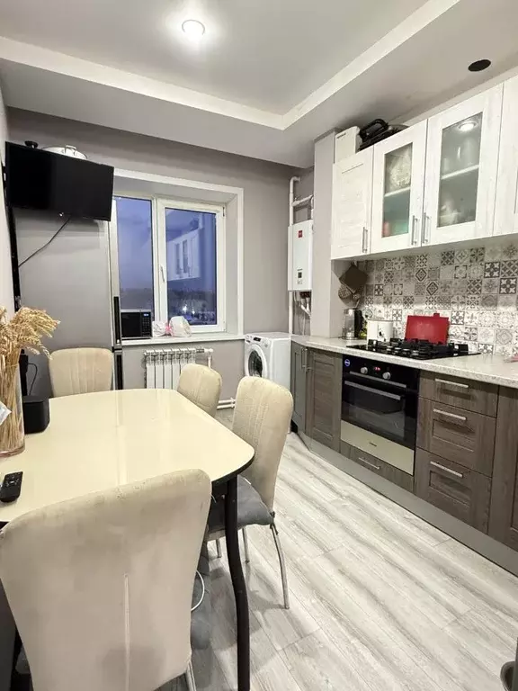 2-к кв. Новосибирская область, с. Новолуговое, Солнечный мкр 2 (39.0 ... - Фото 1