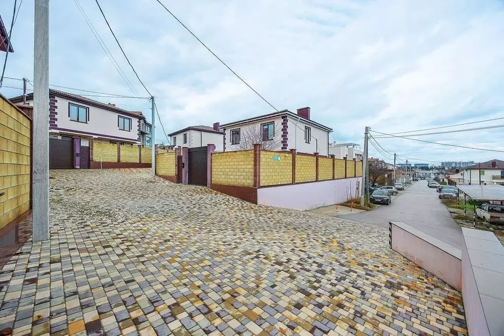 Дом в Севастополь ул. Учительская, 16 (165 м) - Фото 1