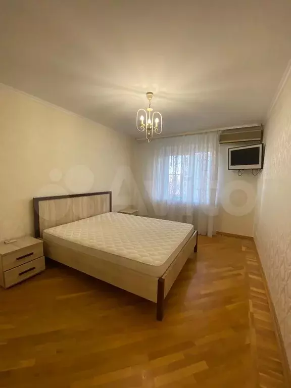 2-к. квартира, 60 м, 10/15 эт. - Фото 0