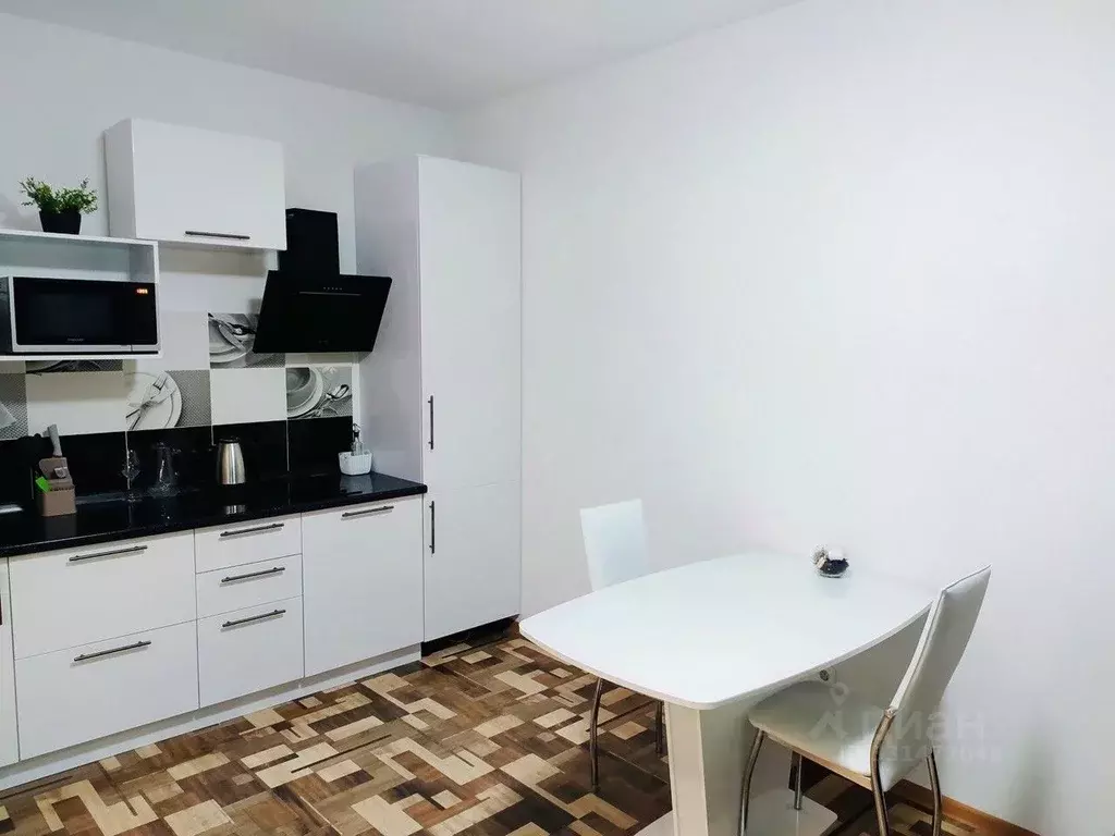 2-к кв. Красноярский край, Красноярск наб. Ярыгинская, 5 (45.0 м) - Фото 2