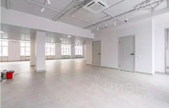 Помещение свободного назначения в Татарстан, Казань Лево-Булачная ул., ... - Фото 2