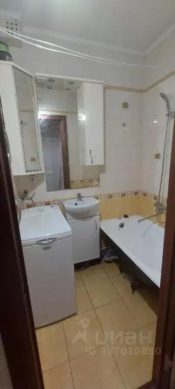 2-к кв. Самарская область, Самара ул. Антонова-Овсеенко, 3 (55.0 м) - Фото 2