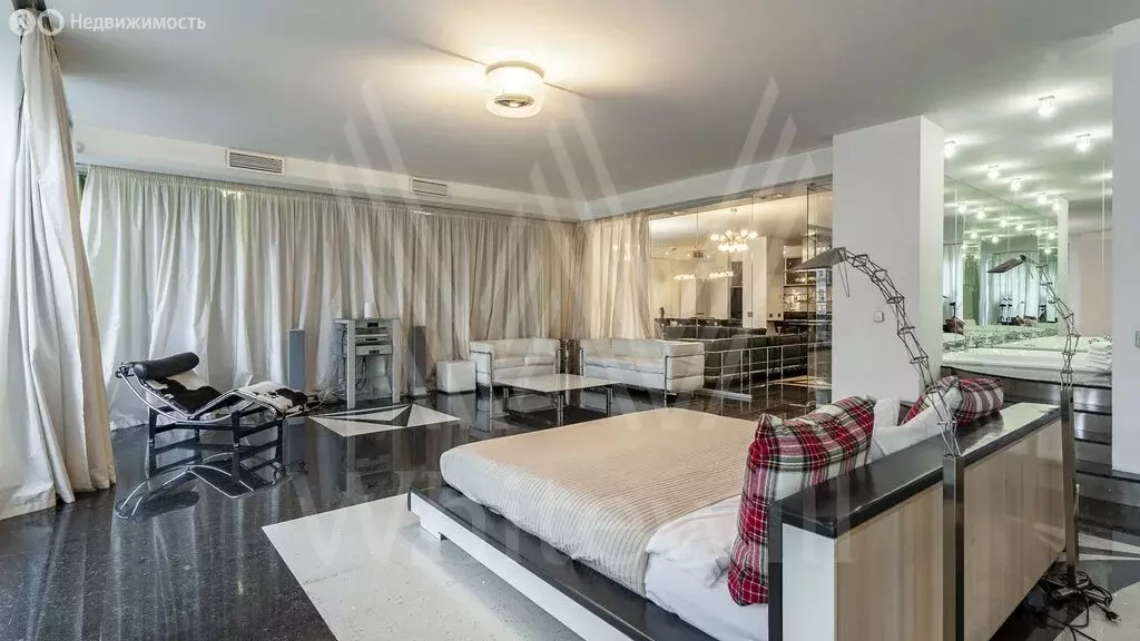 4-комнатная квартира: Москва, улица Новый Арбат, 29 (200 м) - Фото 1