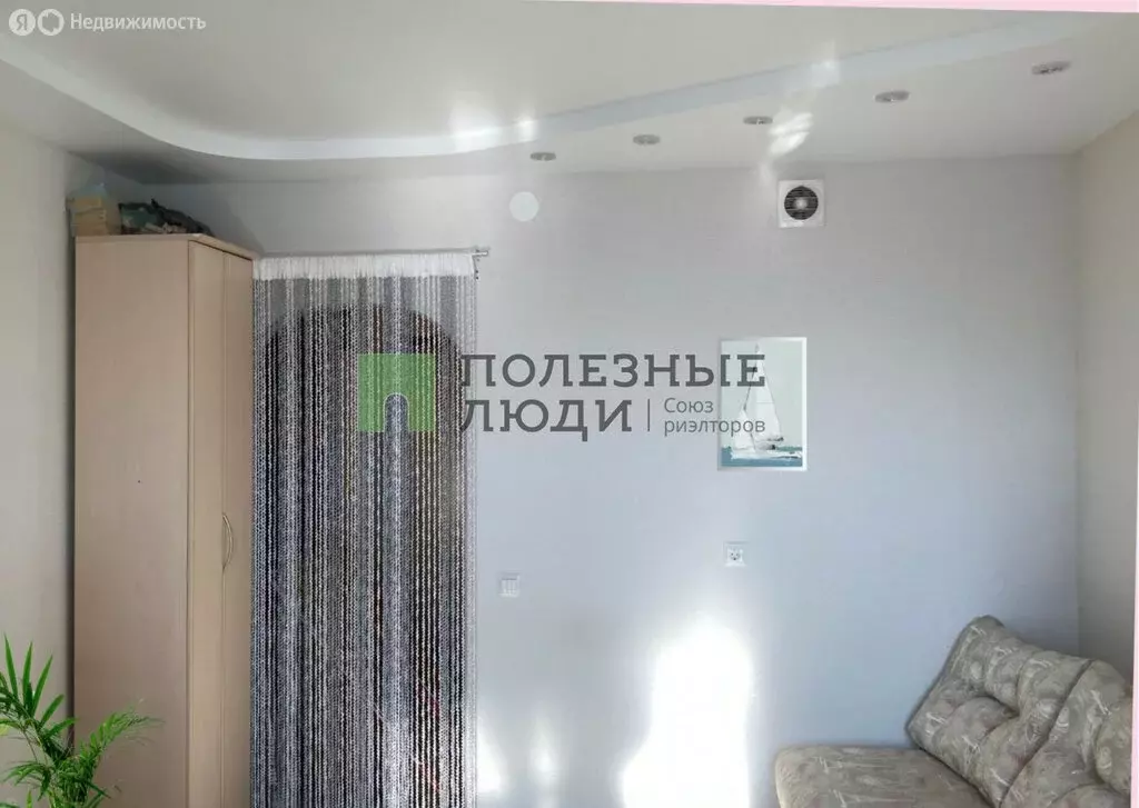 Квартира-студия: Ижевск, проспект Конструктора М.Т. Калашникова, 17 ... - Фото 1