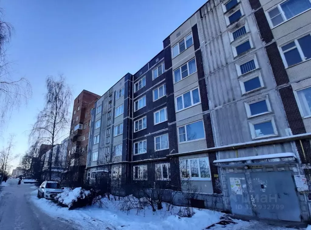 3-к кв. Ленинградская область, Гатчина ул. Генерала Кныша, 1 (72.4 м) - Фото 1