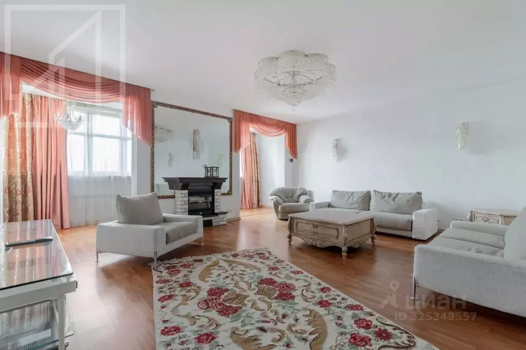 4-к кв. Москва Давыдковская ул., 3 (225.0 м) - Фото 1