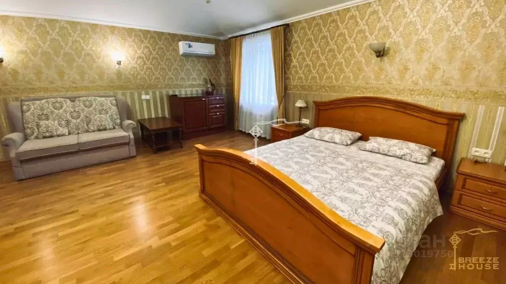 Студия Крым, Ялта наб. Имени В.И. Ленина, 13 (40.0 м) - Фото 1