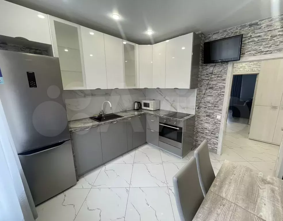 2-к. квартира, 55 м, 3/9 эт. - Фото 1