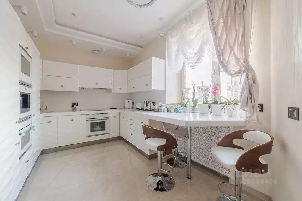 3-к кв. Москва Мичуринский просп., 26 (201.0 м) - Фото 2