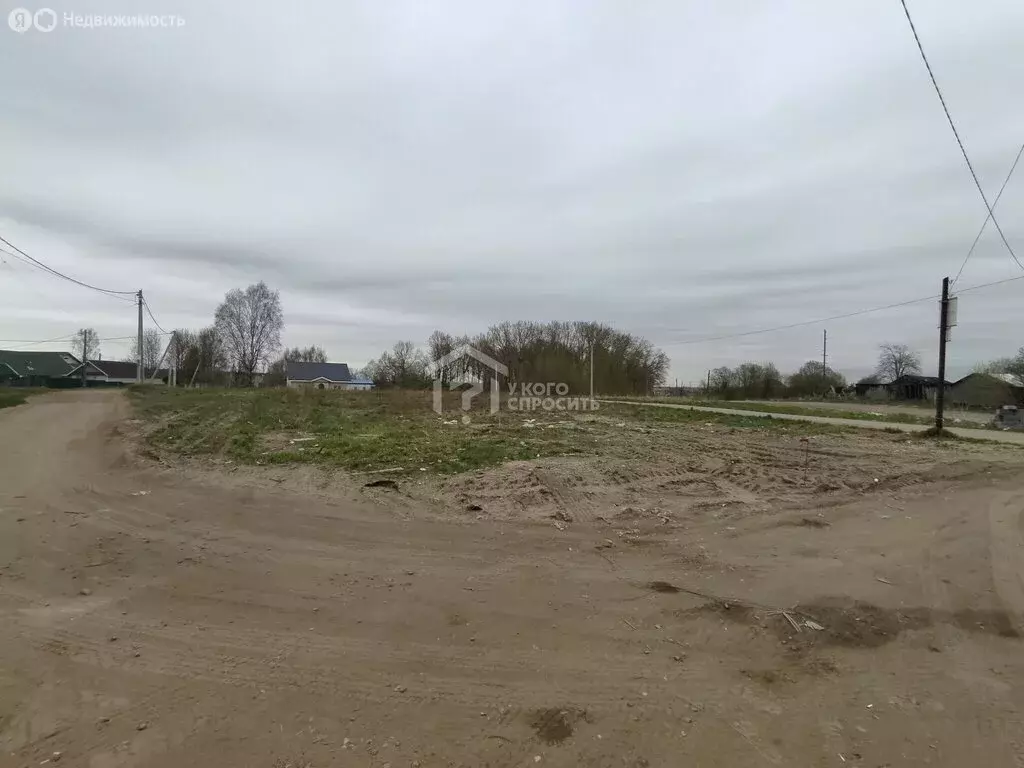 Участок в Аннинское городское поселение, деревня Иннолово (7.7 м) - Фото 0
