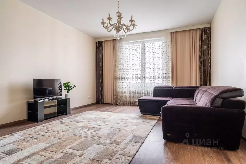 2-к кв. Санкт-Петербург ул. Беринга, 5 (80.0 м) - Фото 1