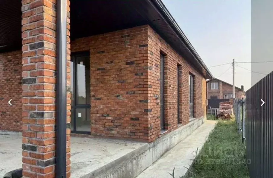 Дом в Адыгея, Тахтамукайский район, Старобжегокай аул ул. Королева ... - Фото 2