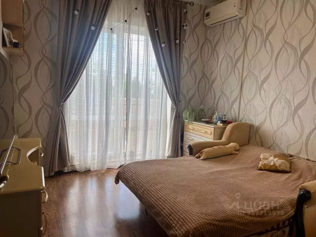 1-к кв. Краснодарский край, Геленджик Новороссийская ул., 169 (35.0 м) - Фото 0