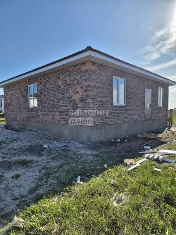 Дом в Курская область, Курский район, Рышковский сельсовет, Кислино ... - Фото 0