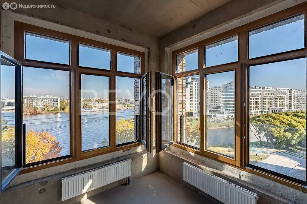 4-комнатная квартира: Санкт-Петербург, Петровский проспект, 11к3 ... - Фото 1